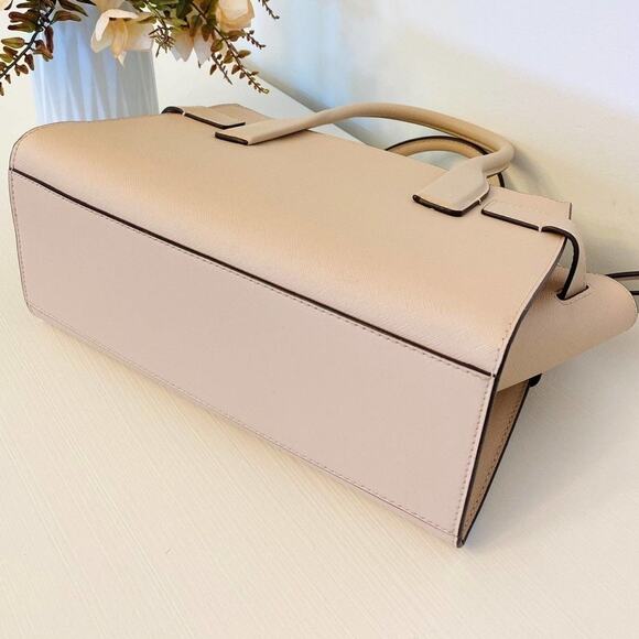 Michael Kors Purse Carmen Medium Flap Satchel shoulder bag buff - Picture 6 of 11